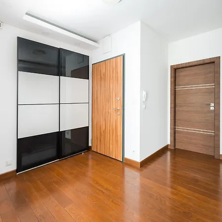 Business Mokotow Park 58 Apartment Warsaw